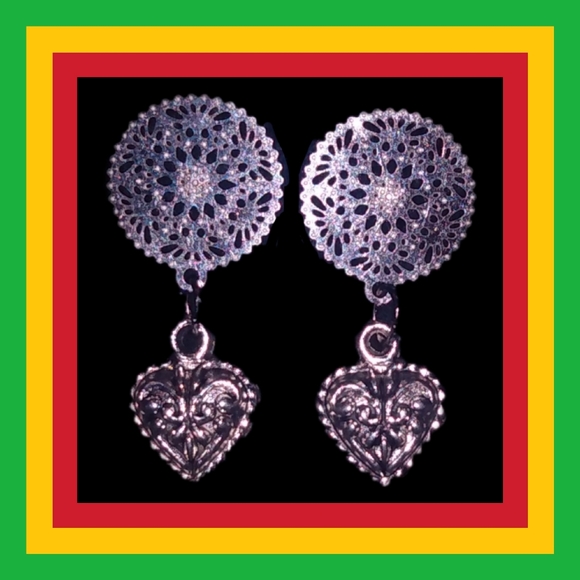 PUFF HEART 🇪🇹BUY 1 GET 1 FREE EVERYTHING🇪🇹 - Picture 1 of 3